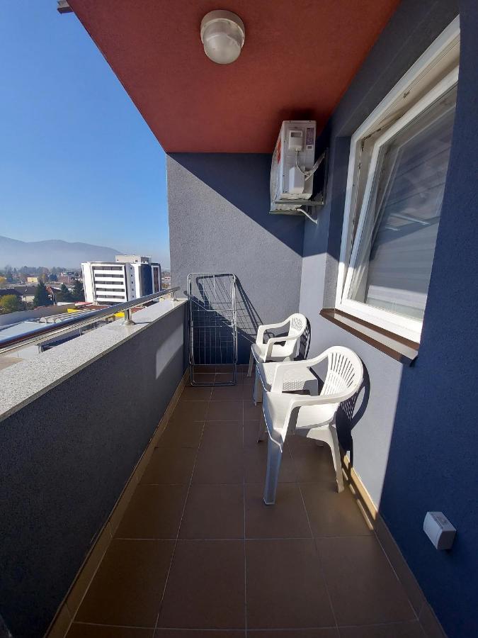 Apartman Victoria Lukavica Luaran gambar